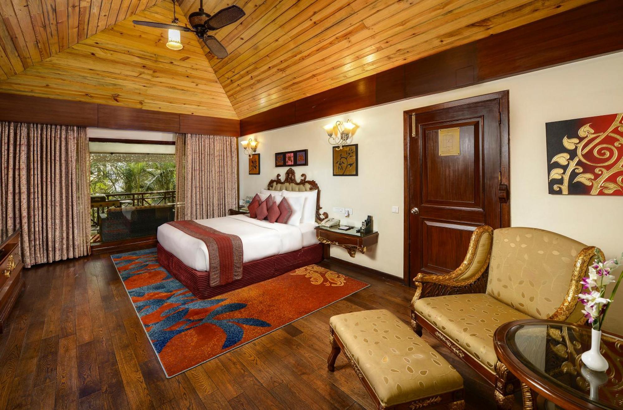 Mayfair & Casino 5*