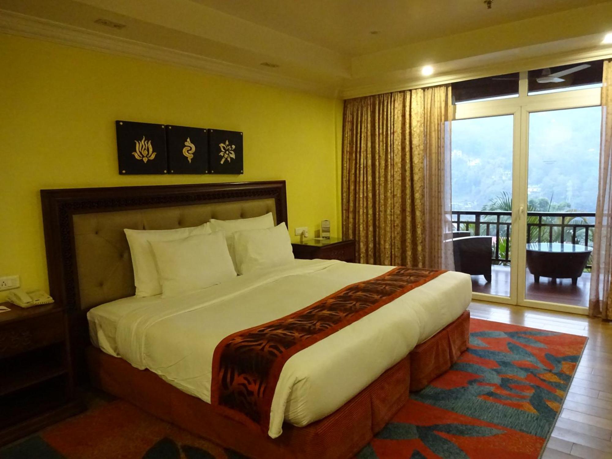 Mayfair & Casino 5* Gangtok