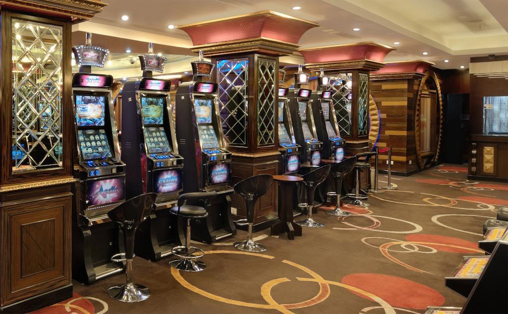 Mayfair & Casino Resort 5*