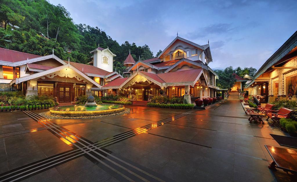 Resort Mayfair & Casino 5*